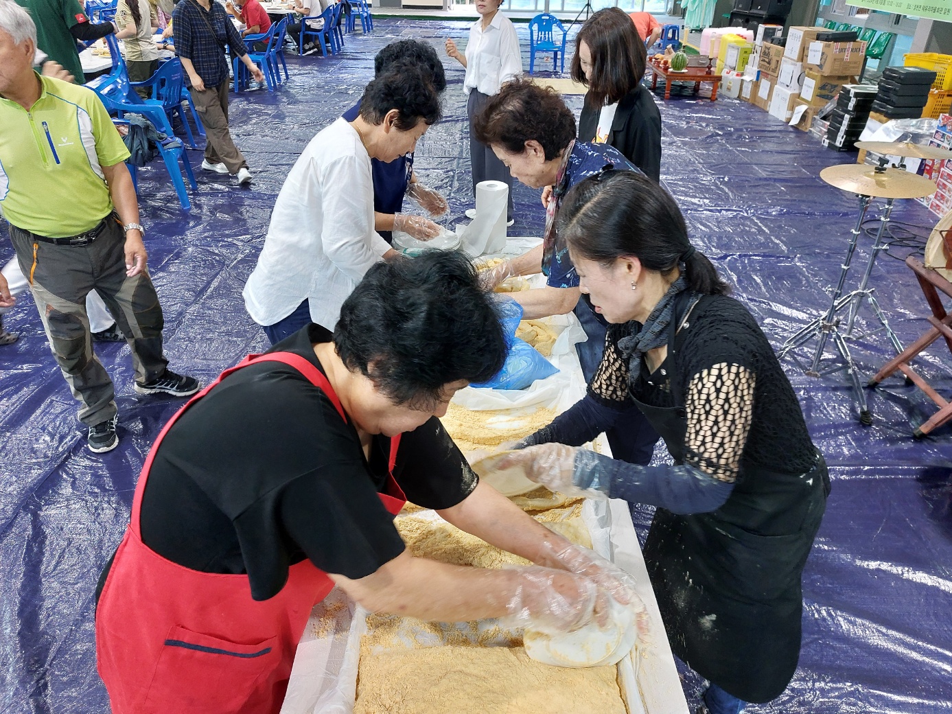 4e4152a3737c3.jpg