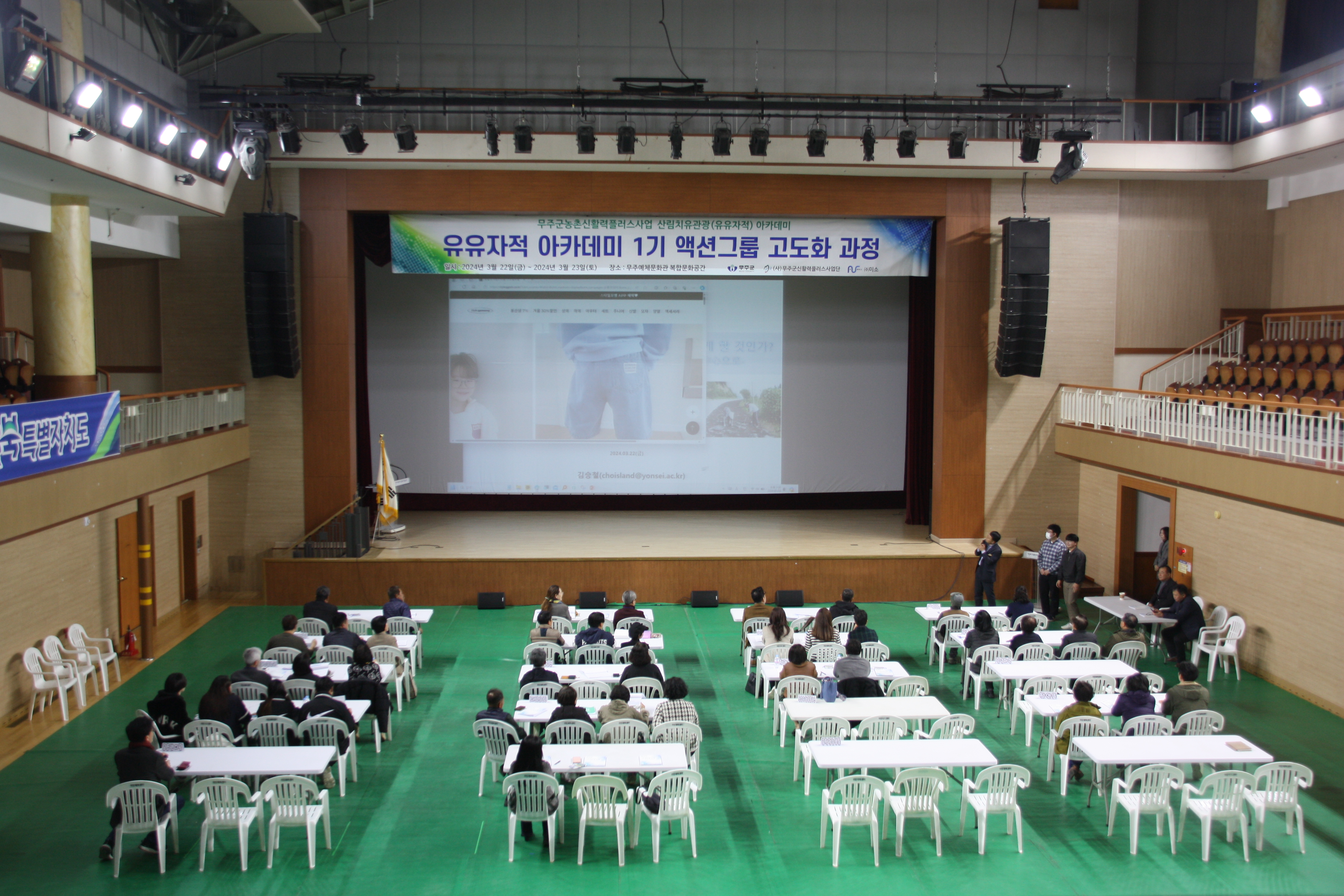 c93448793ffe7.jpg