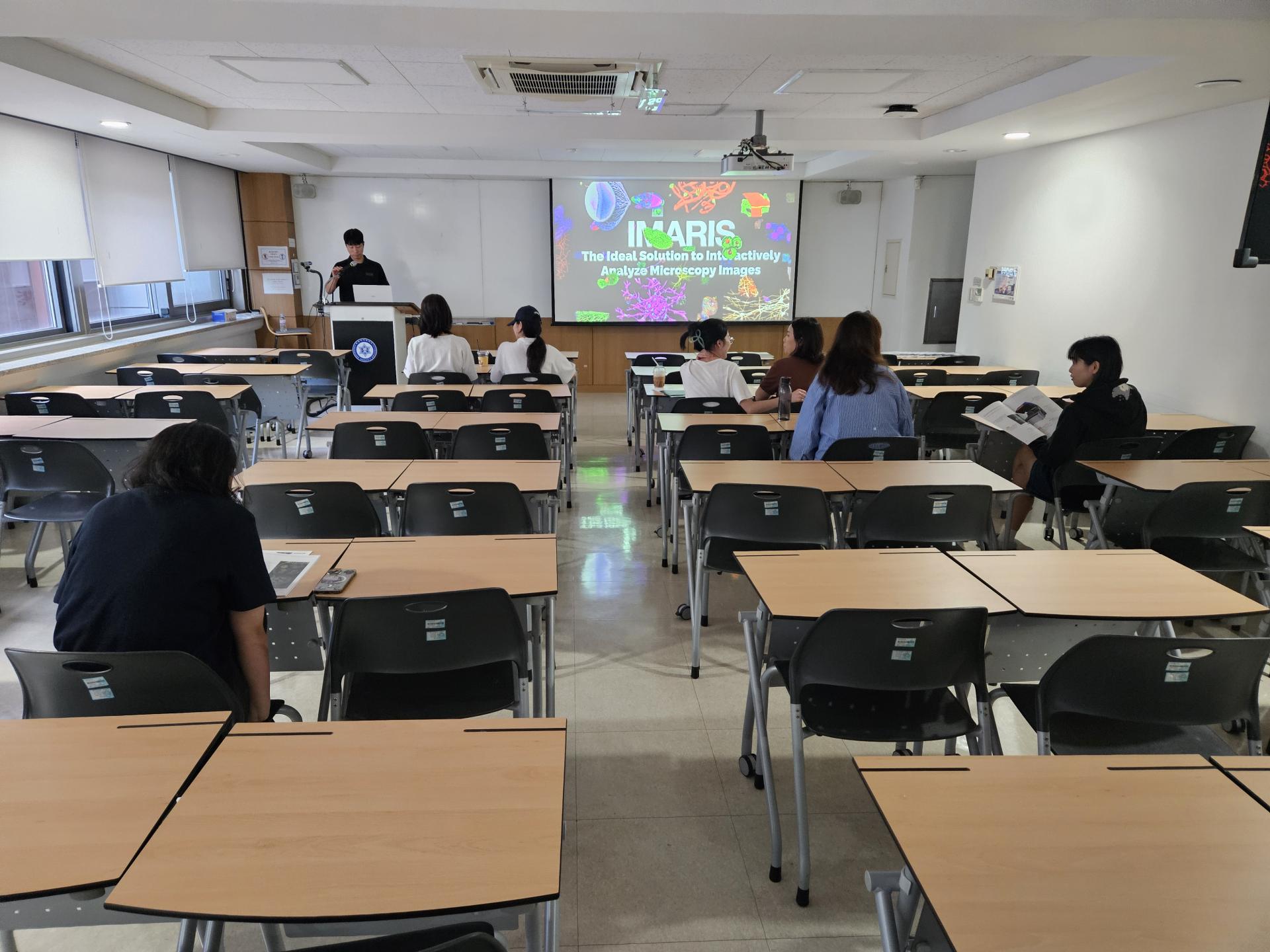a63ef27a6f519.jpg