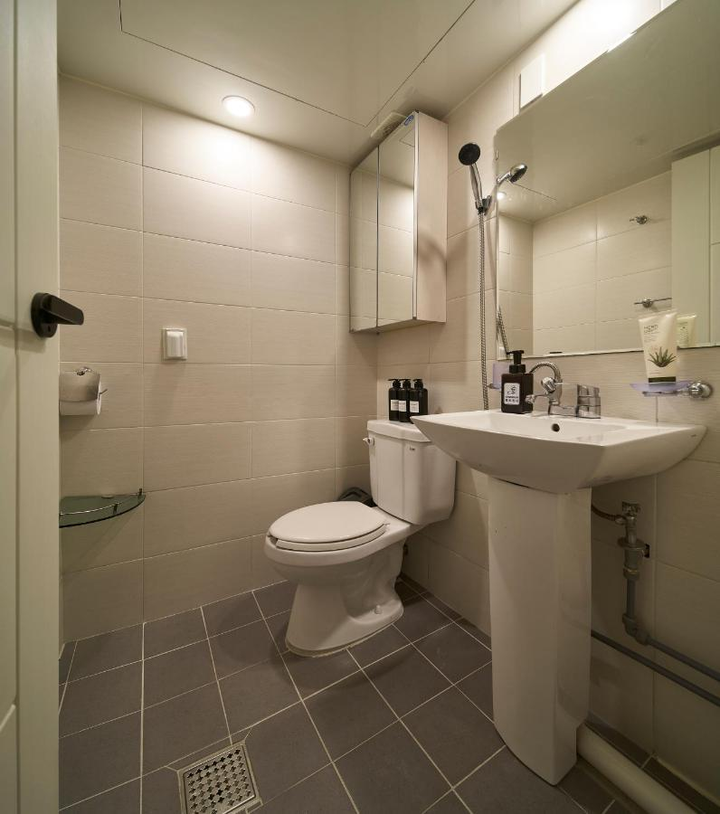 Korean Bathroom Designs
