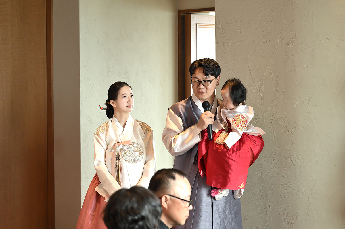 81b2fb12825dc.jpg