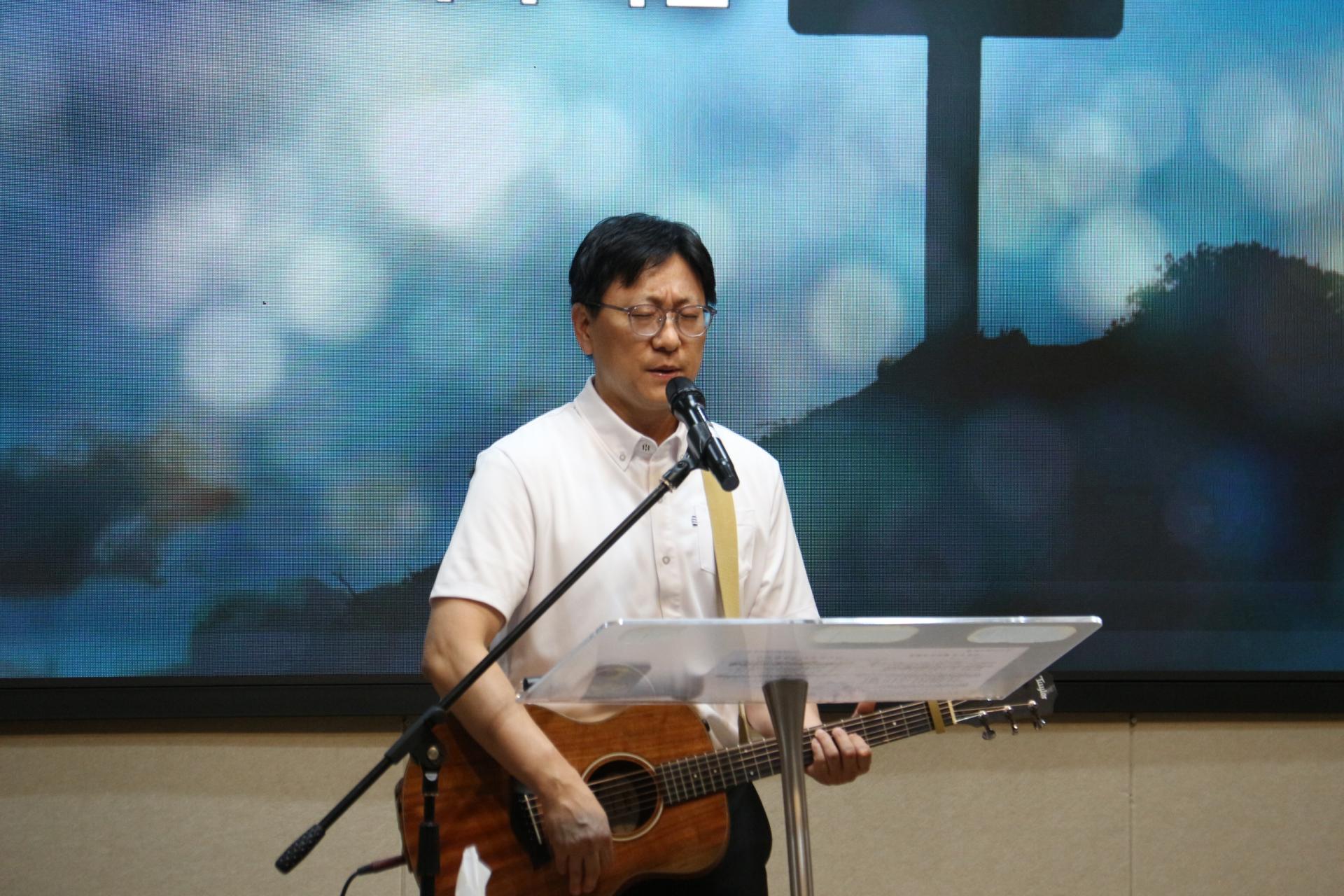 216087af0804a.jpg