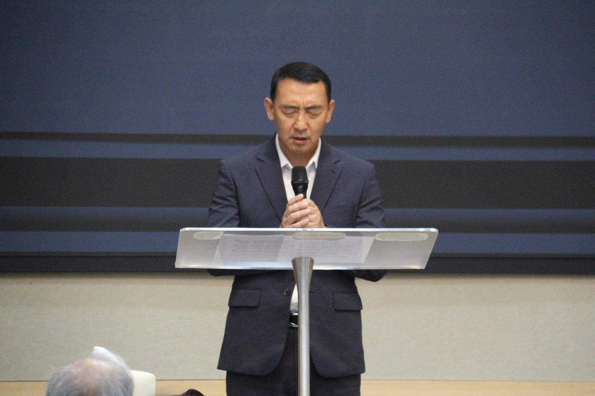 f927b8e1344a6.jpg