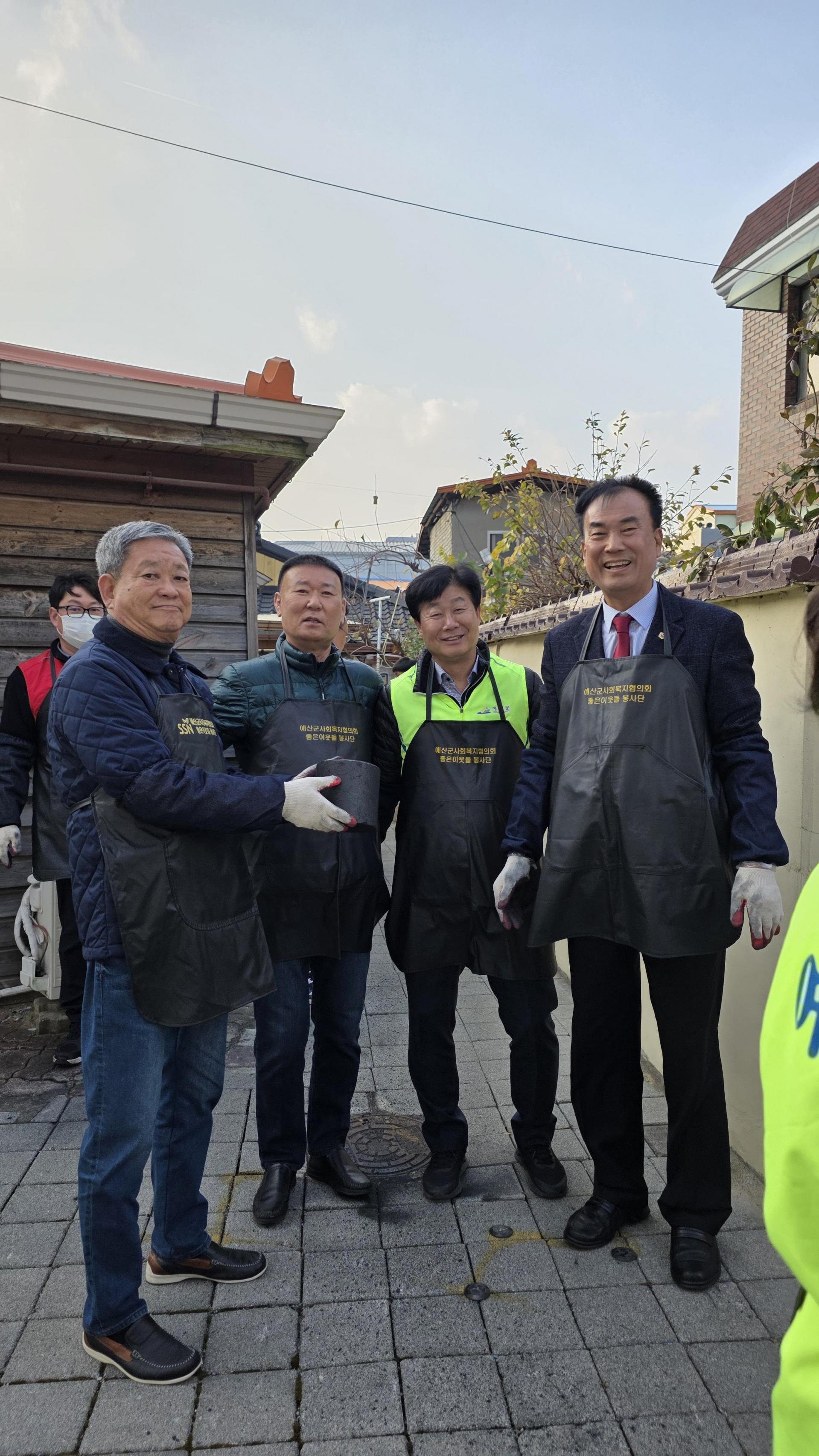 c600290ef02a3.jpg
