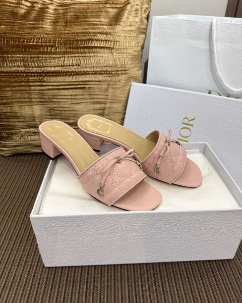 디올 까나쥬 퀼팅 힐 4.5cm (4color)