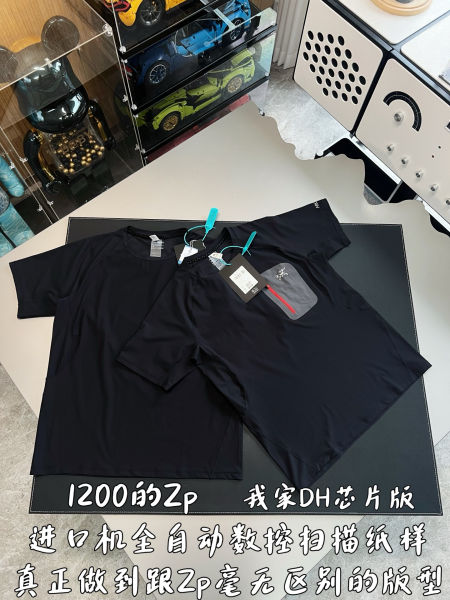 아크테릭스 컨실 포켓 블랙 티셔츠(3color)
