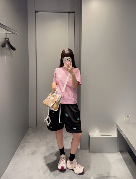 발렌시아가 520 라벨 쇼츠