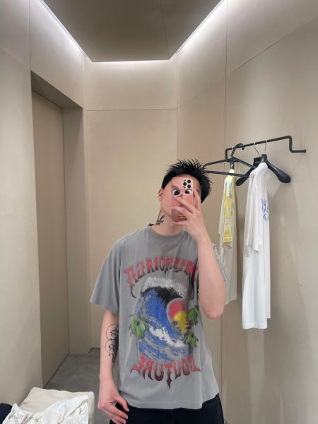 발렌시아가 웨이브 프린트 반팔티(3color)