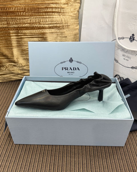 프라다 키튼힐 슈즈 5.5cm