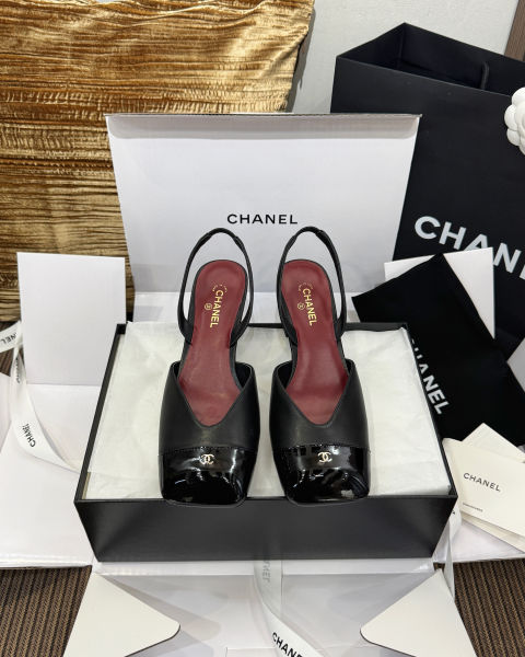 샤넬 스퀘어토 컬러블록 청키힐 샌들 6cm (4color)