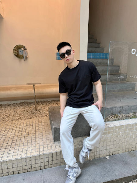 디올 자수 평직 로고 반팔티(2color)