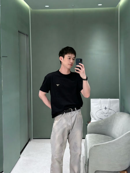 프라다 워싱 내추럴 디스트레스드 반팔티(3color)