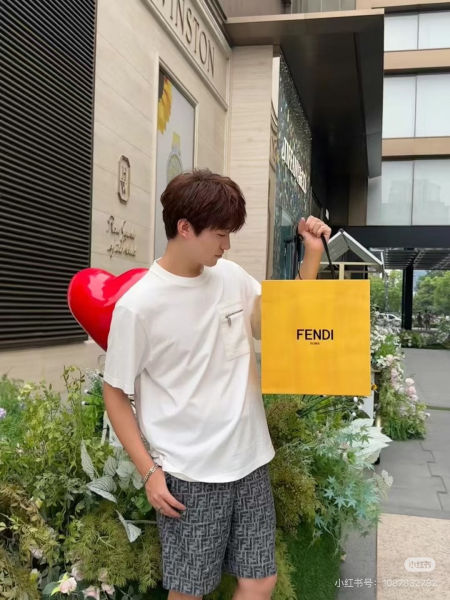 펜디 풀랭스 FF 반팔 쇼츠