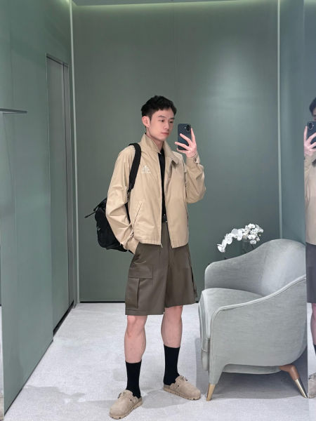 프라다 카고 쇼츠