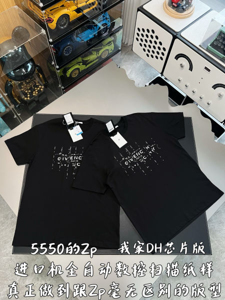 지방시 포토그래픽 네거티브 코튼 티셔츠
