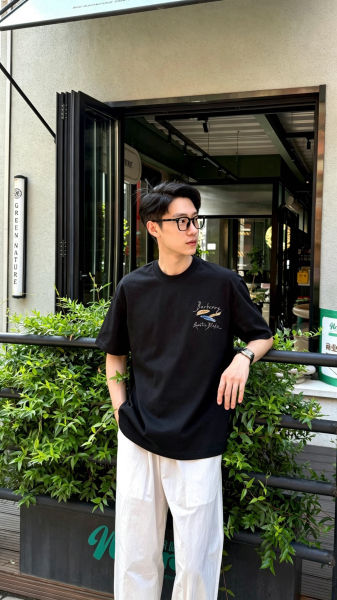 버버리 쿠엔틴 블레이크 반팔티(2color)
