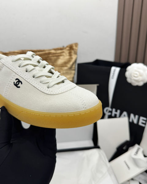 샤넬 벨벳 카프스킨 스니커즈