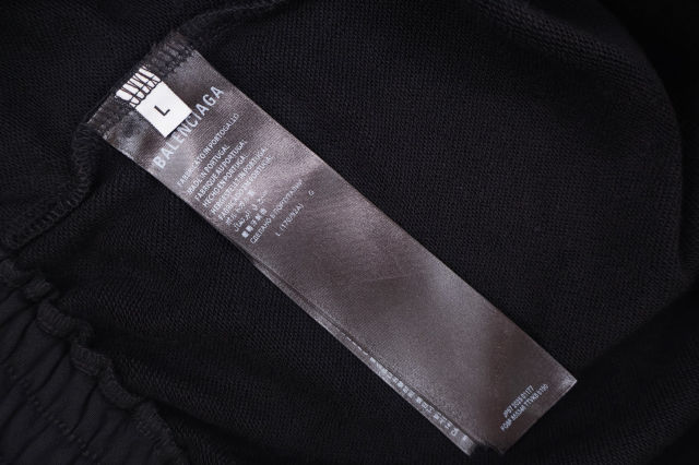 발렌시아가 520 라벨 쇼츠