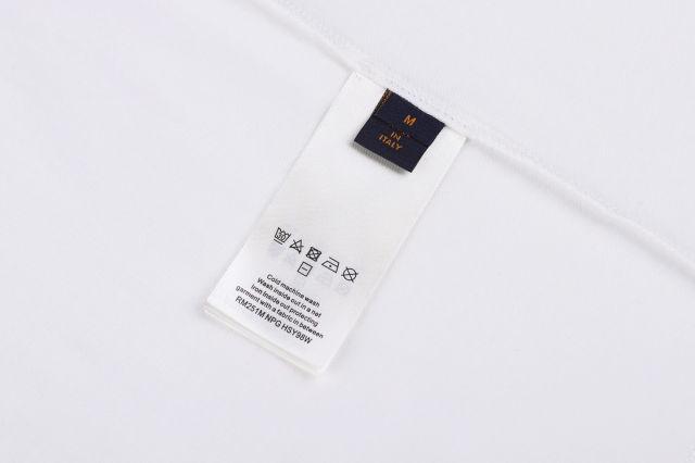 루이비통 레더 반팔 티셔츠