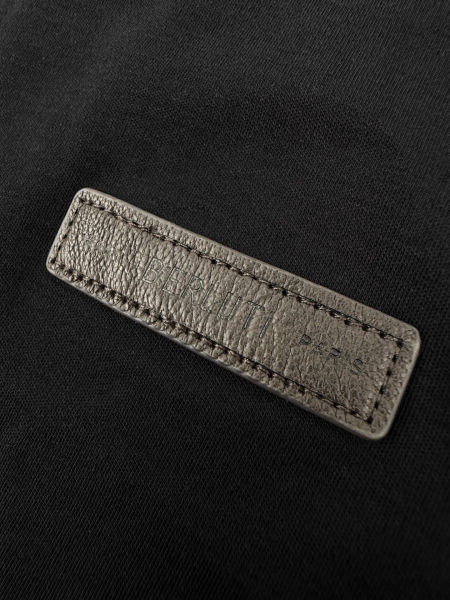 벨루티 가죽 라벨 반팔티(2color)