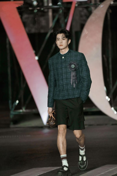 루이비통 라벨 카고 쇼츠