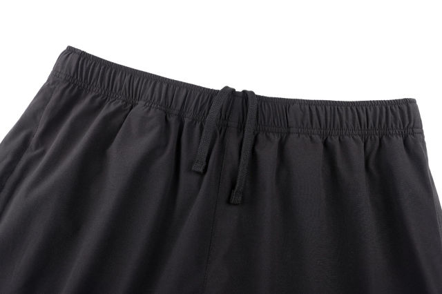 디올 사이드 지퍼 포켓 자수 반바지