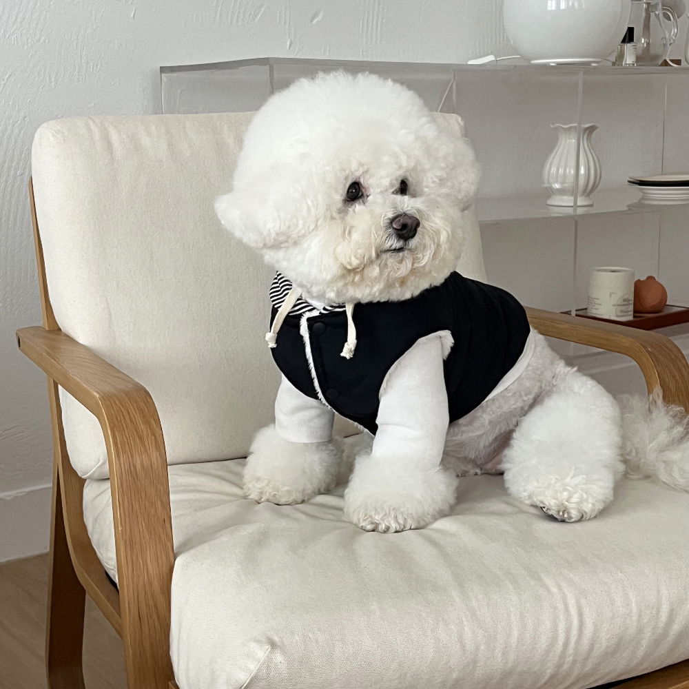 패딩 모델 착용 이미지-S30L26