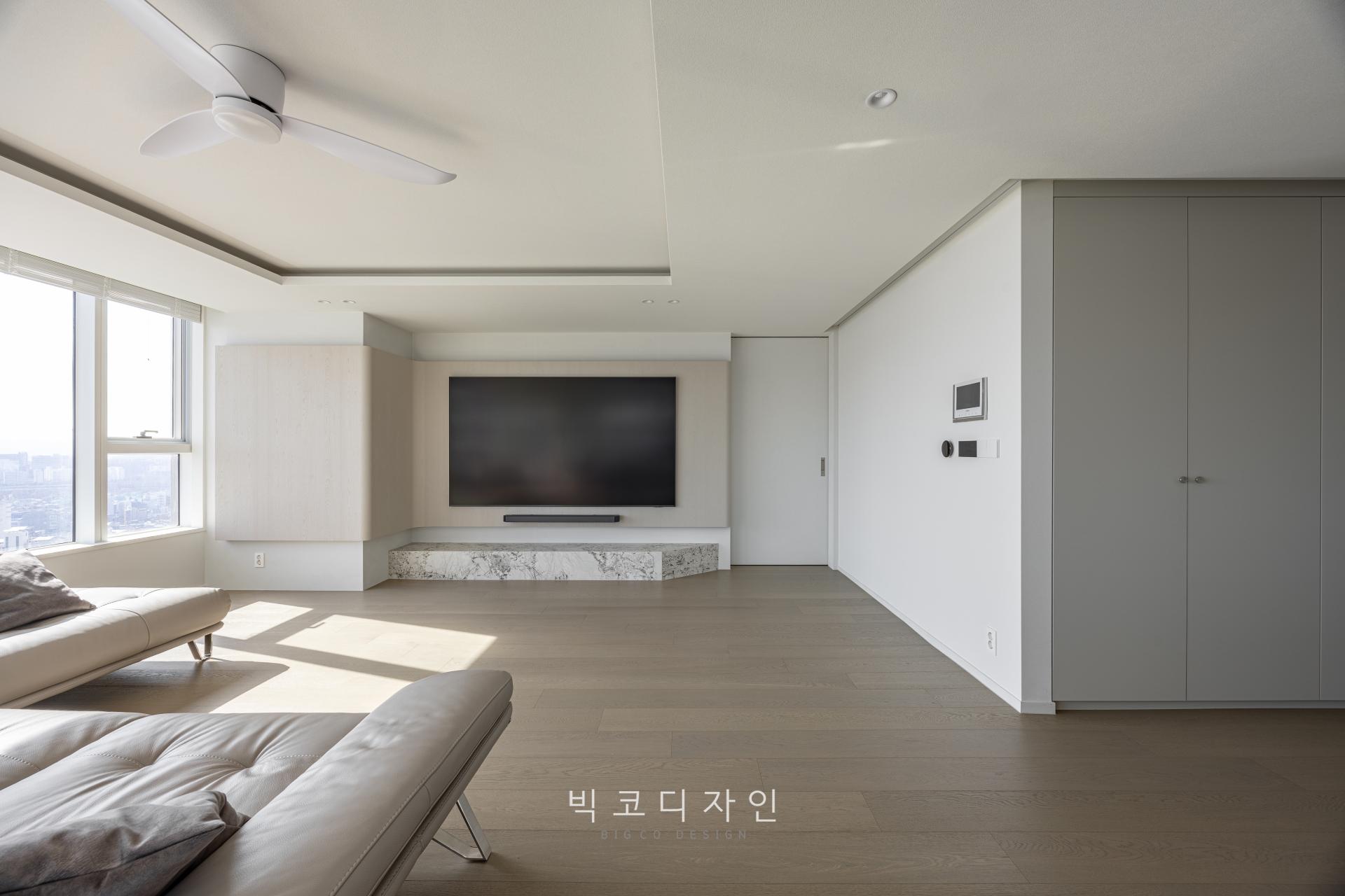 3c61a16cad9ea.jpg