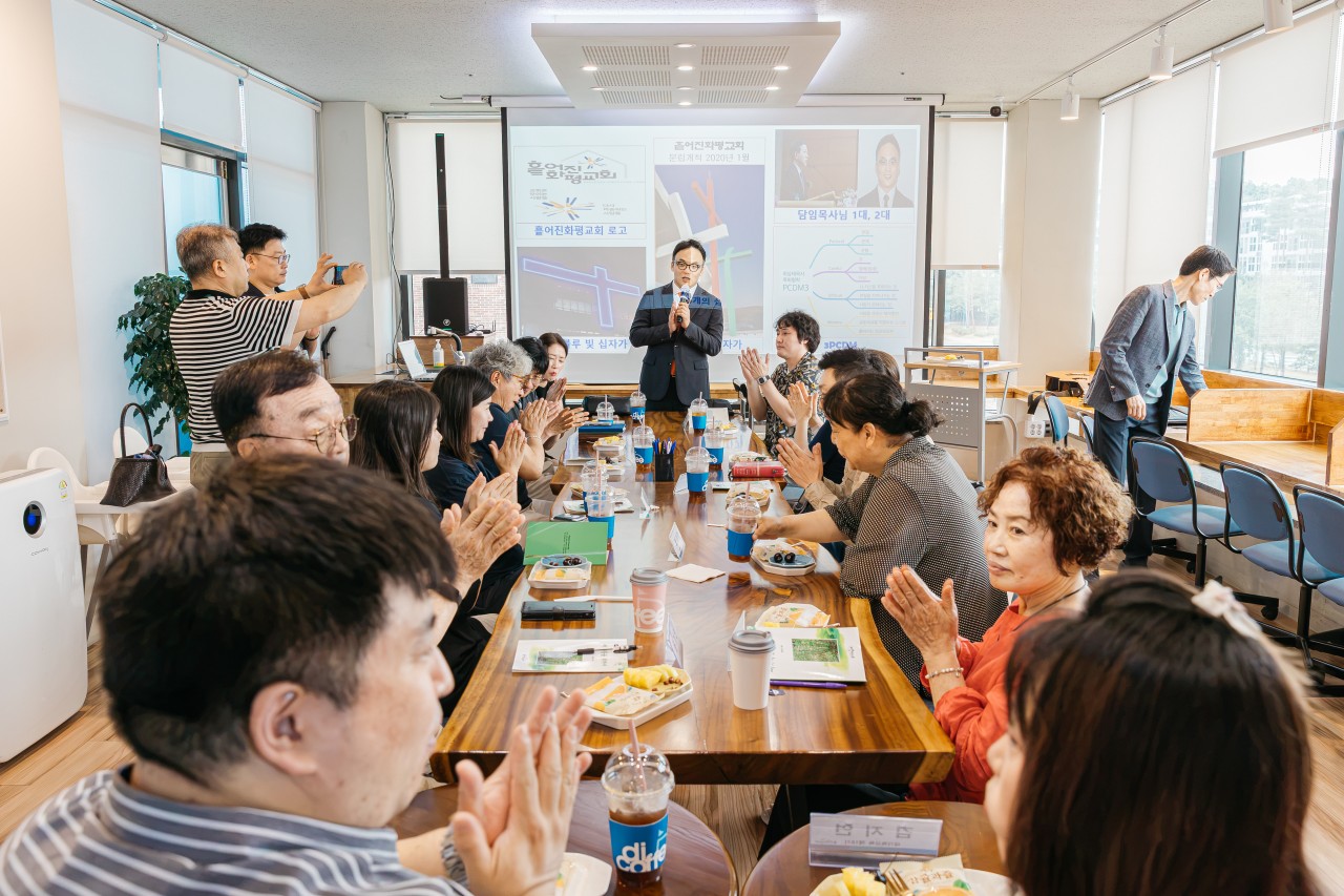 d81ecf6a6261a.jpg