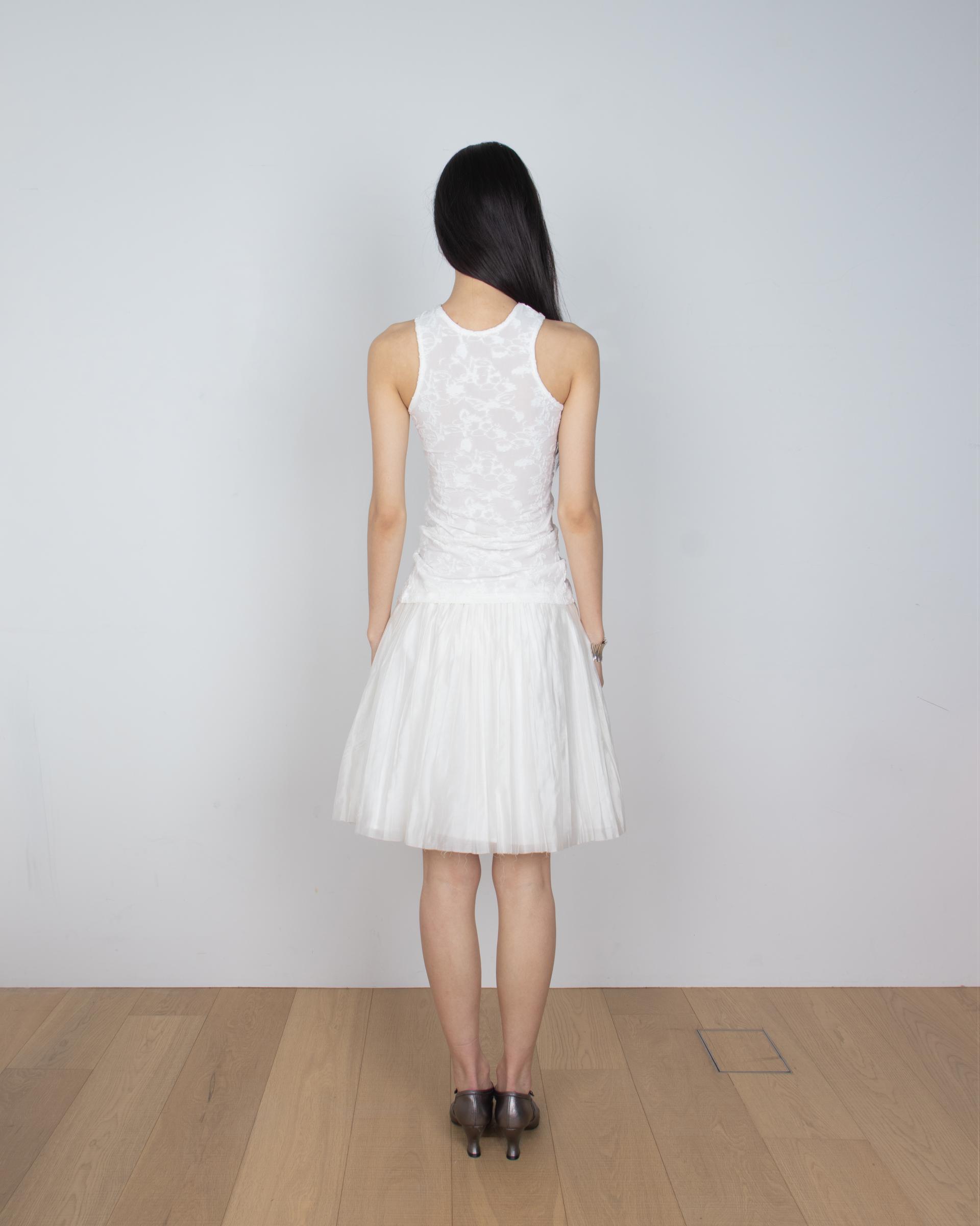 curved button floral sleeveless