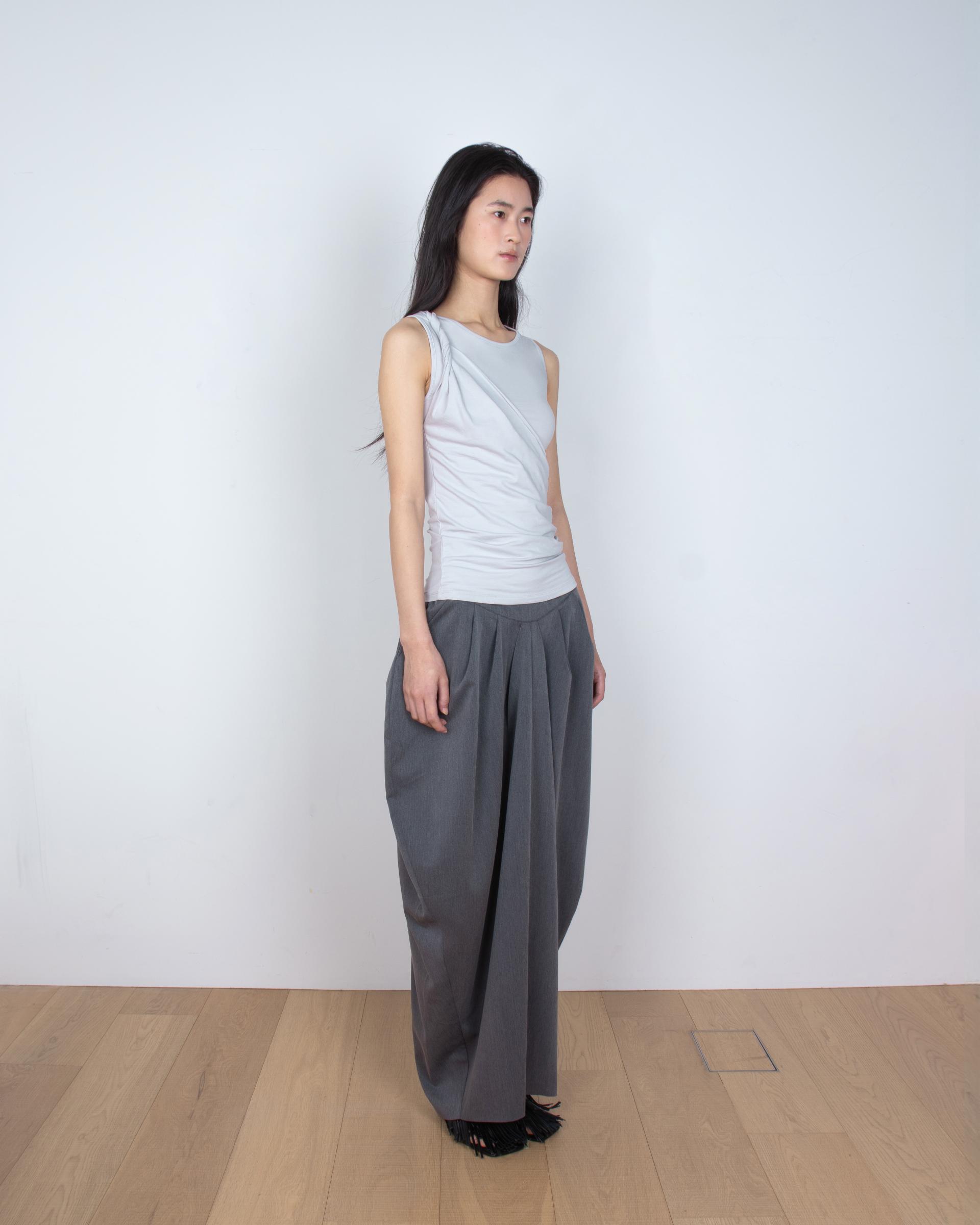 draped twist sleeveless t-shirt