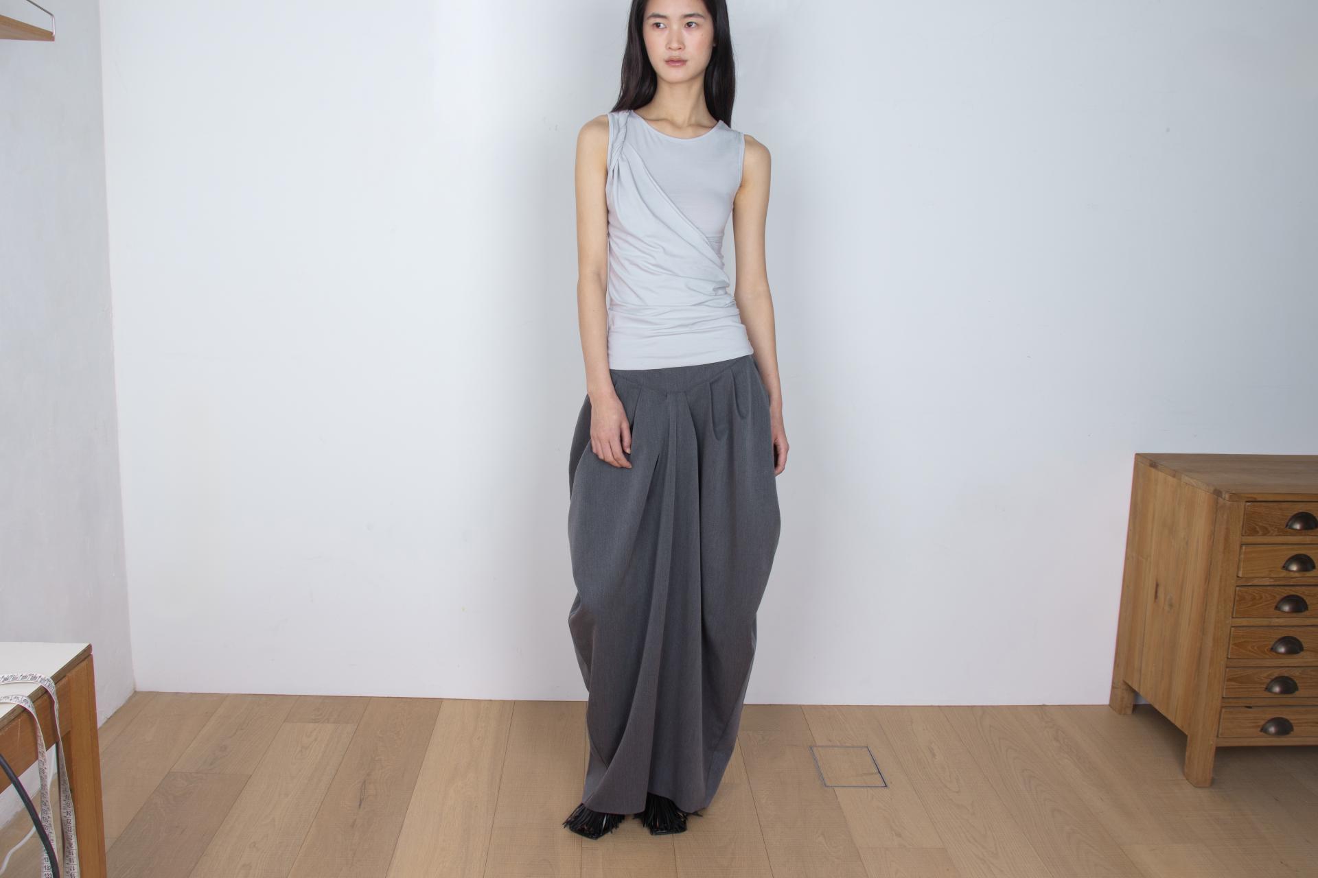 tulip volume midi skirt