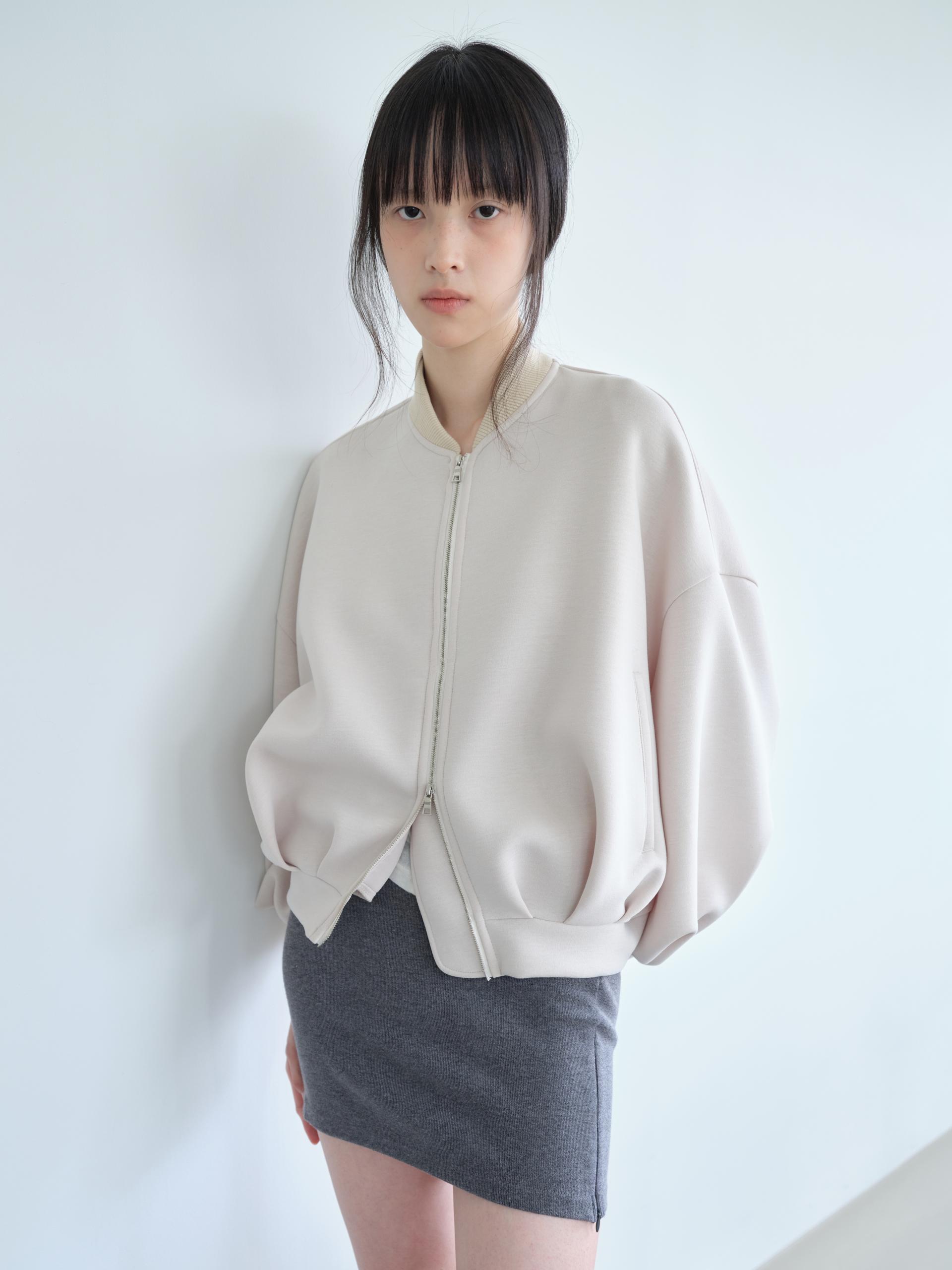 NEOPRENE PINTUCK JACKET_BEIGE