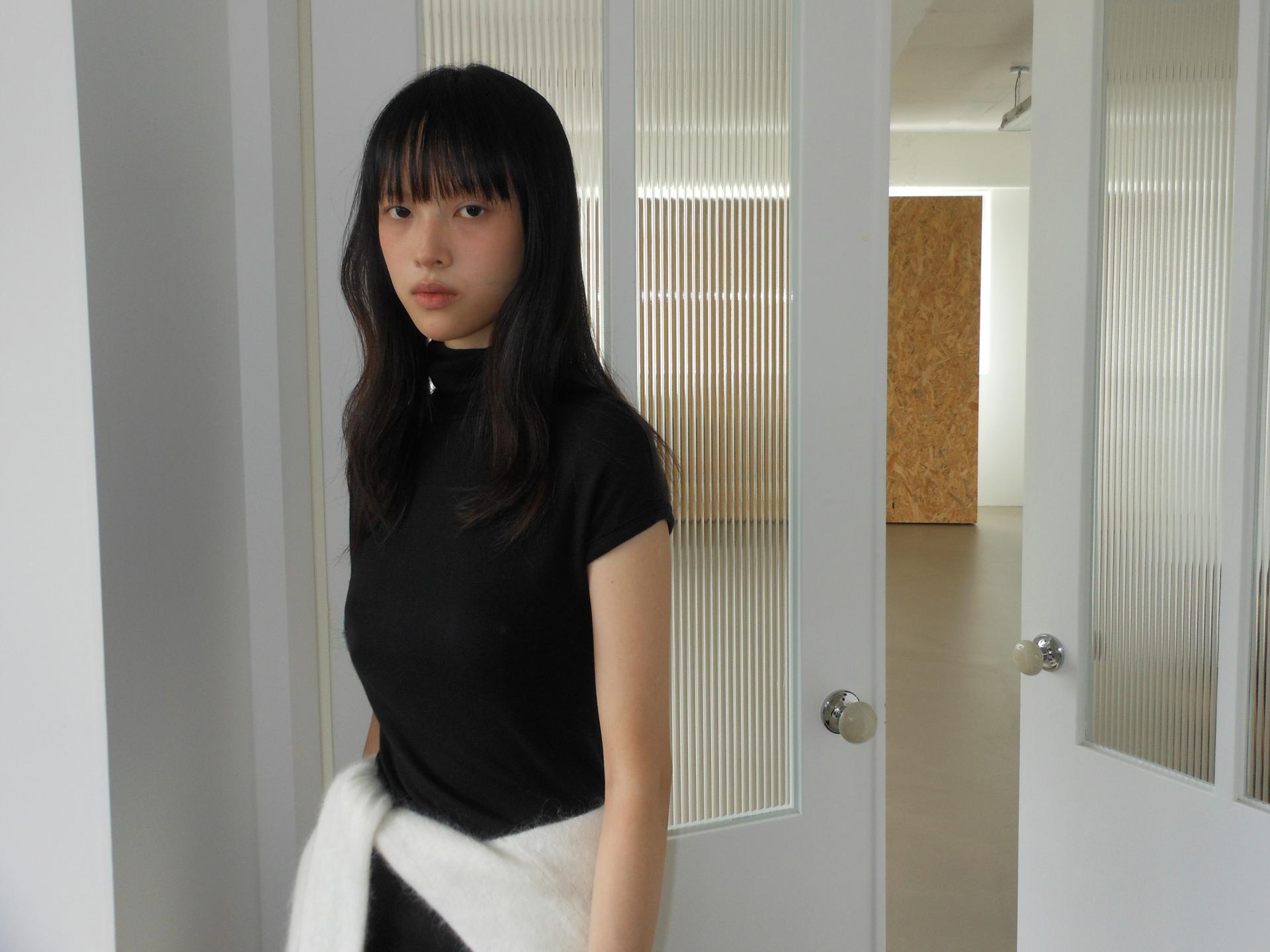 WOOL TURTLENECK TOP_BLACK