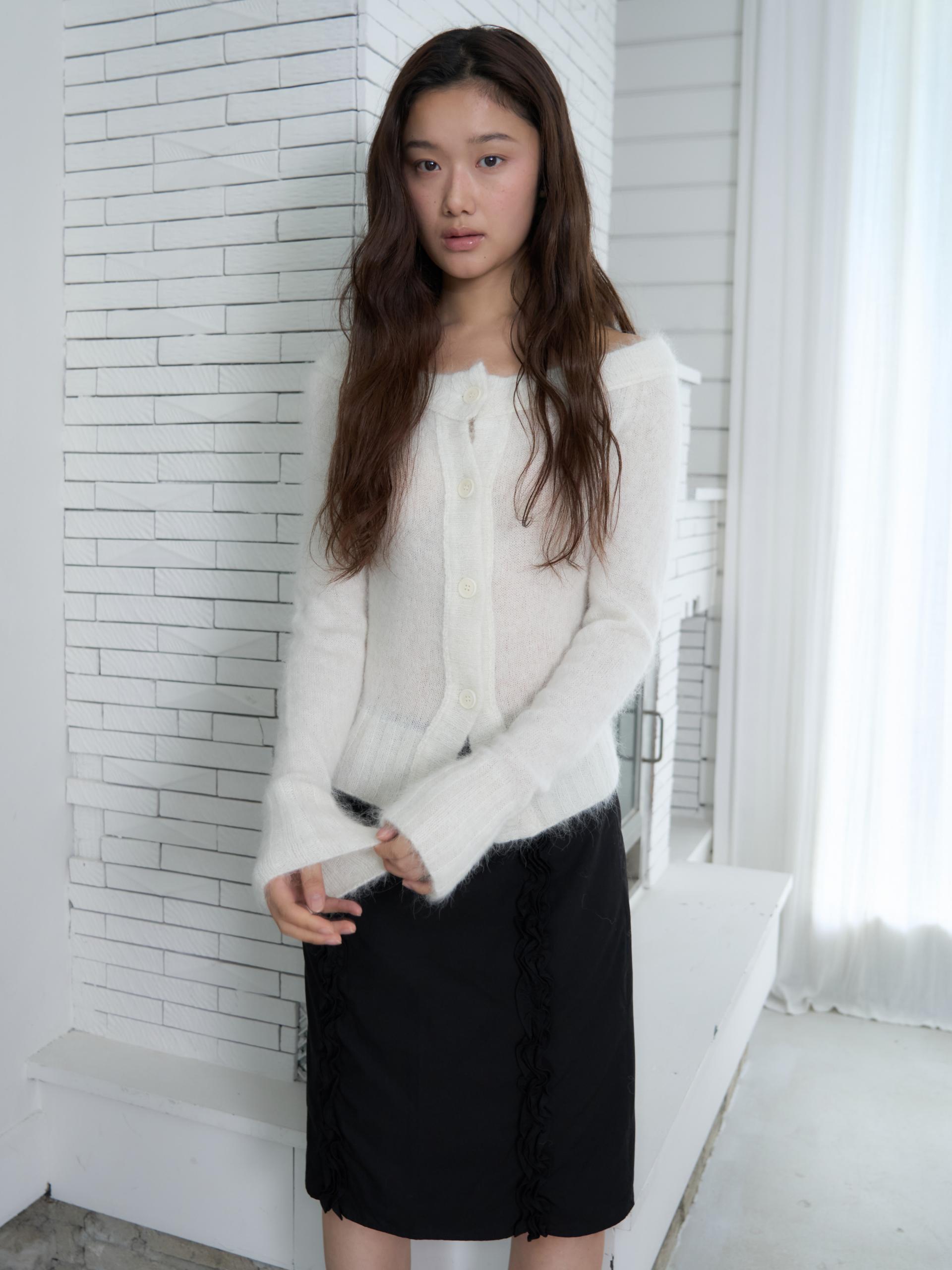 MERINO WOOL ALPACA OFF-SHOULDER CARDIGAN_WHITE