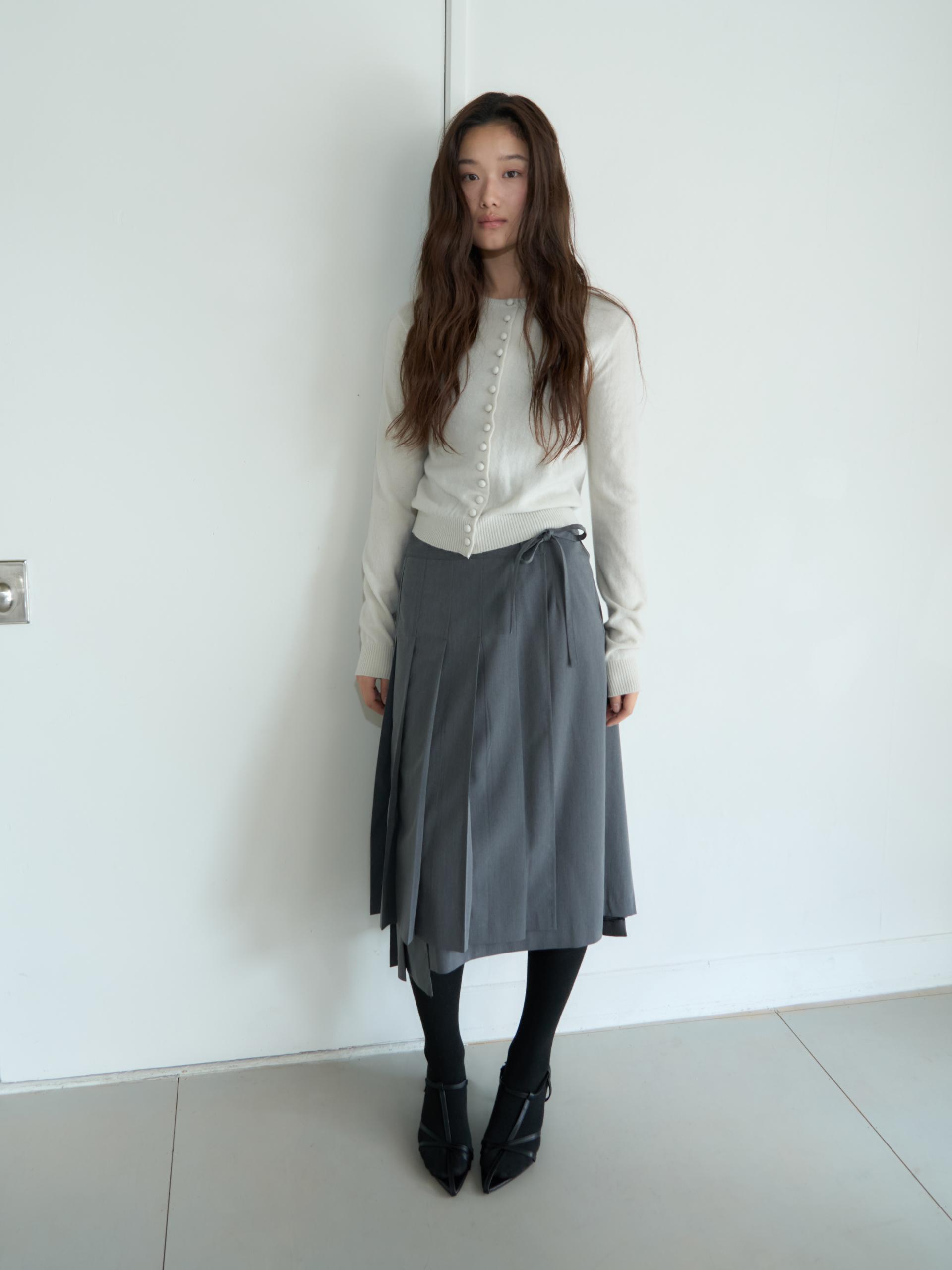 WRAP PLEATED LONG SKIRT_GRAY