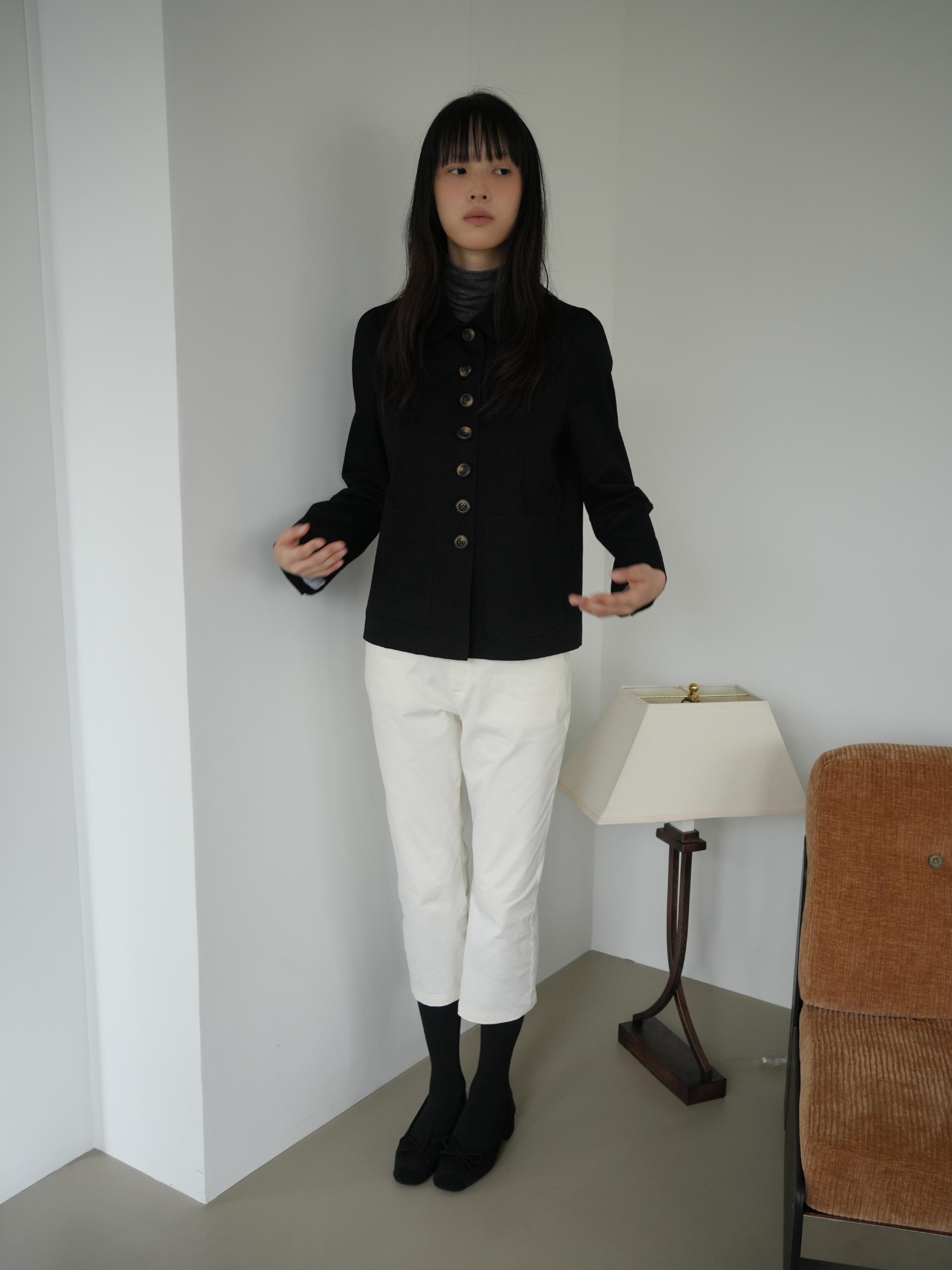 BUTTON DETAIL LOVELY JACKET_BLACK