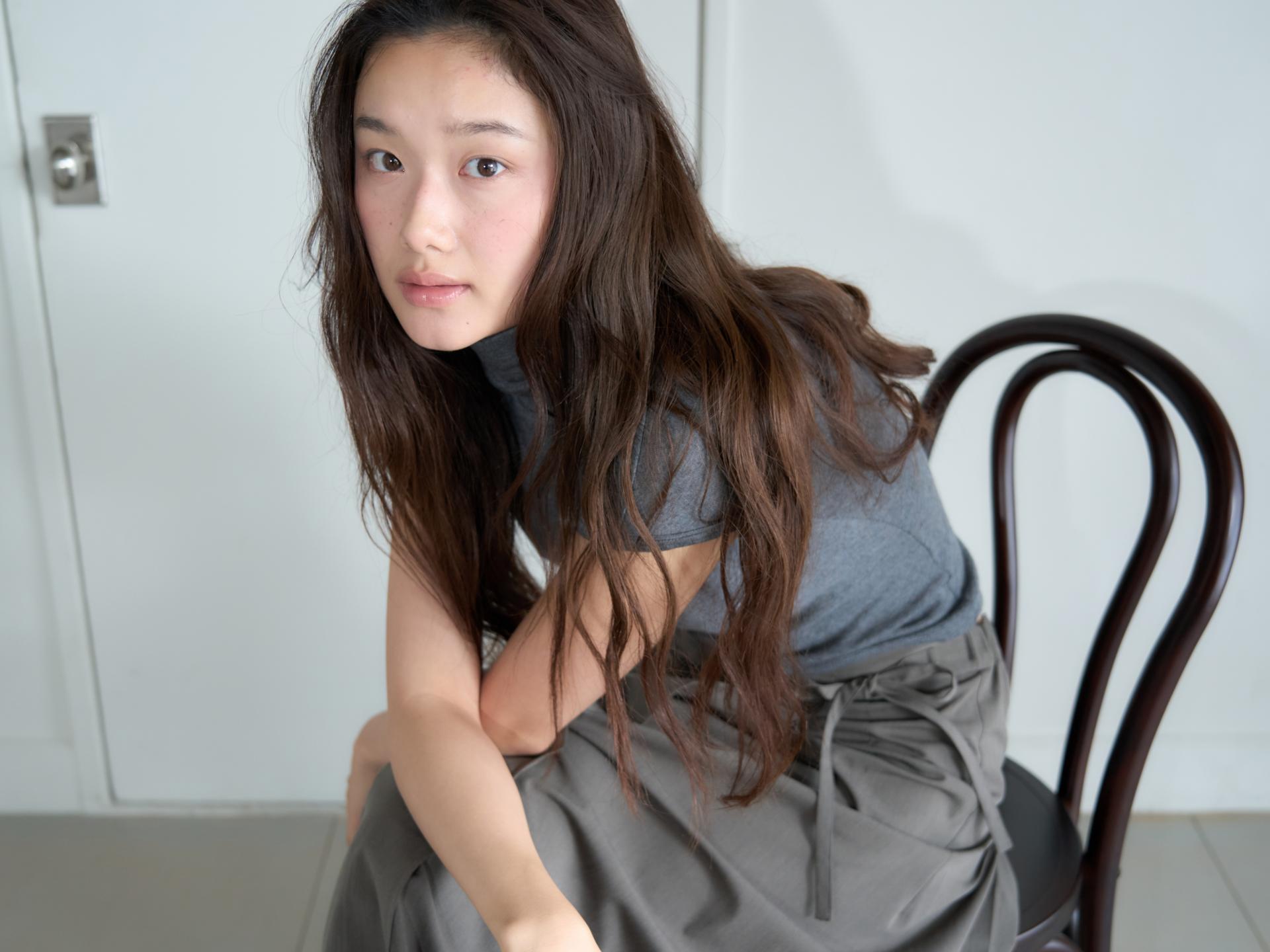 WRAP PLEATED LONG SKIRT_BROWN