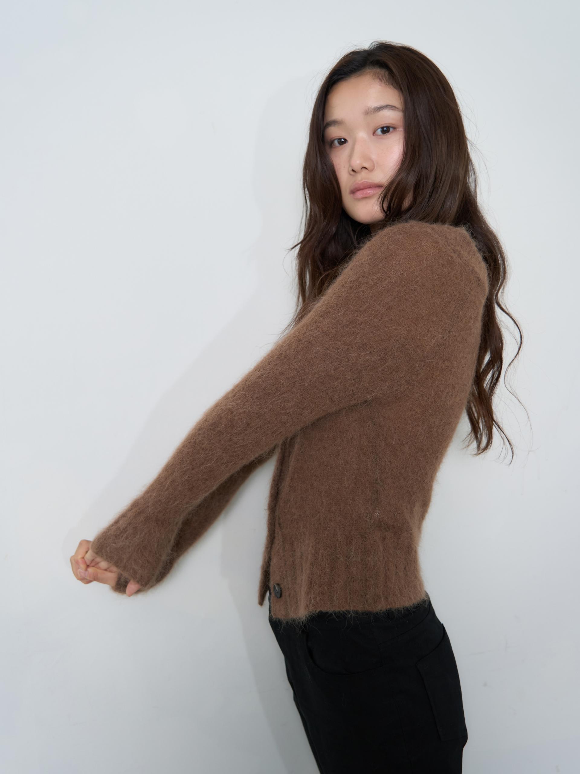MERINO WOOL ALPACA OFF-SHOULDER CARDIGAN_BROWN