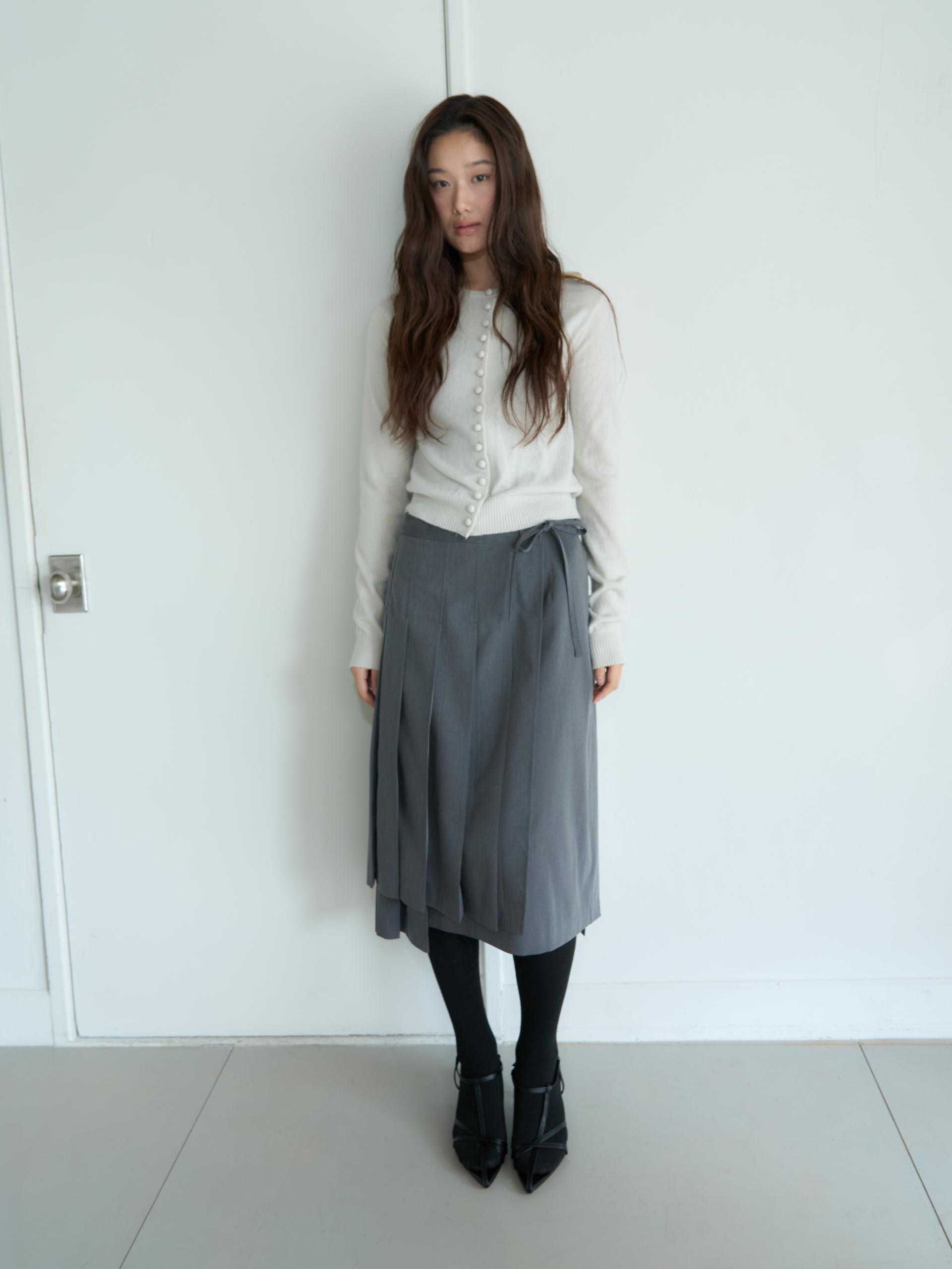 WRAP PLEATED LONG SKIRT_GRAY