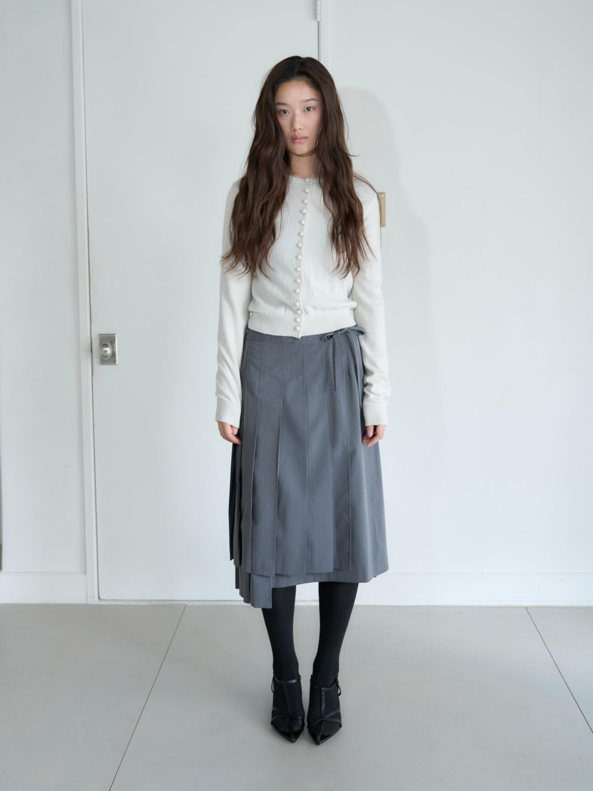 WRAP PLEATED LONG SKIRT_GRAY