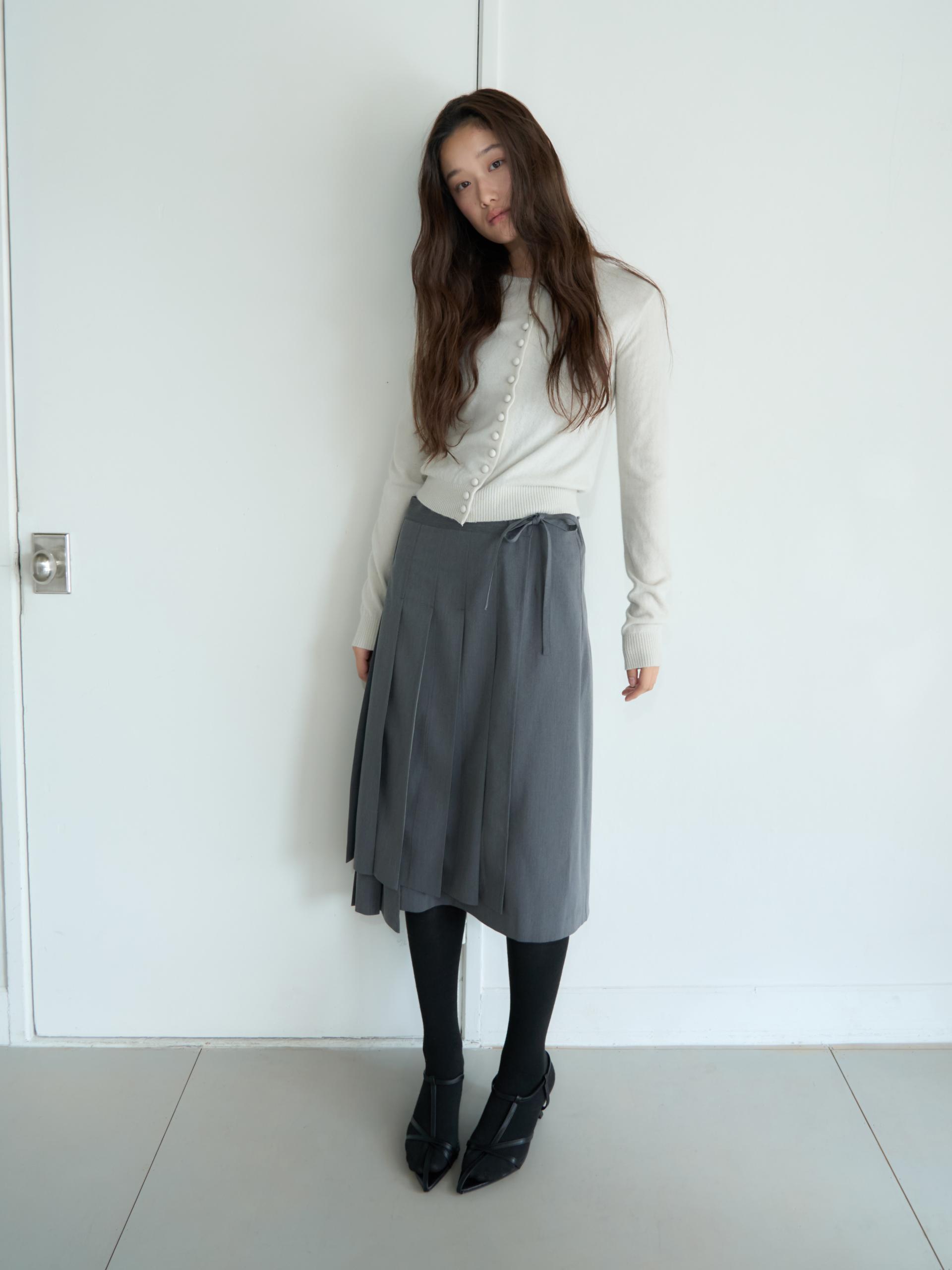 WRAP PLEATED LONG SKIRT_GRAY