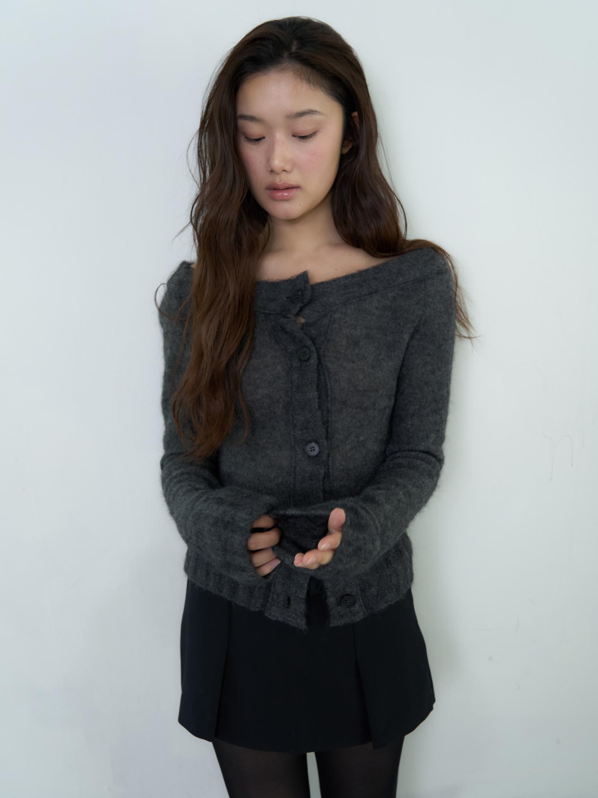 MERINO WOOL ALPACA OFF-SHOULDER CARDIGAN_CHARCOAL