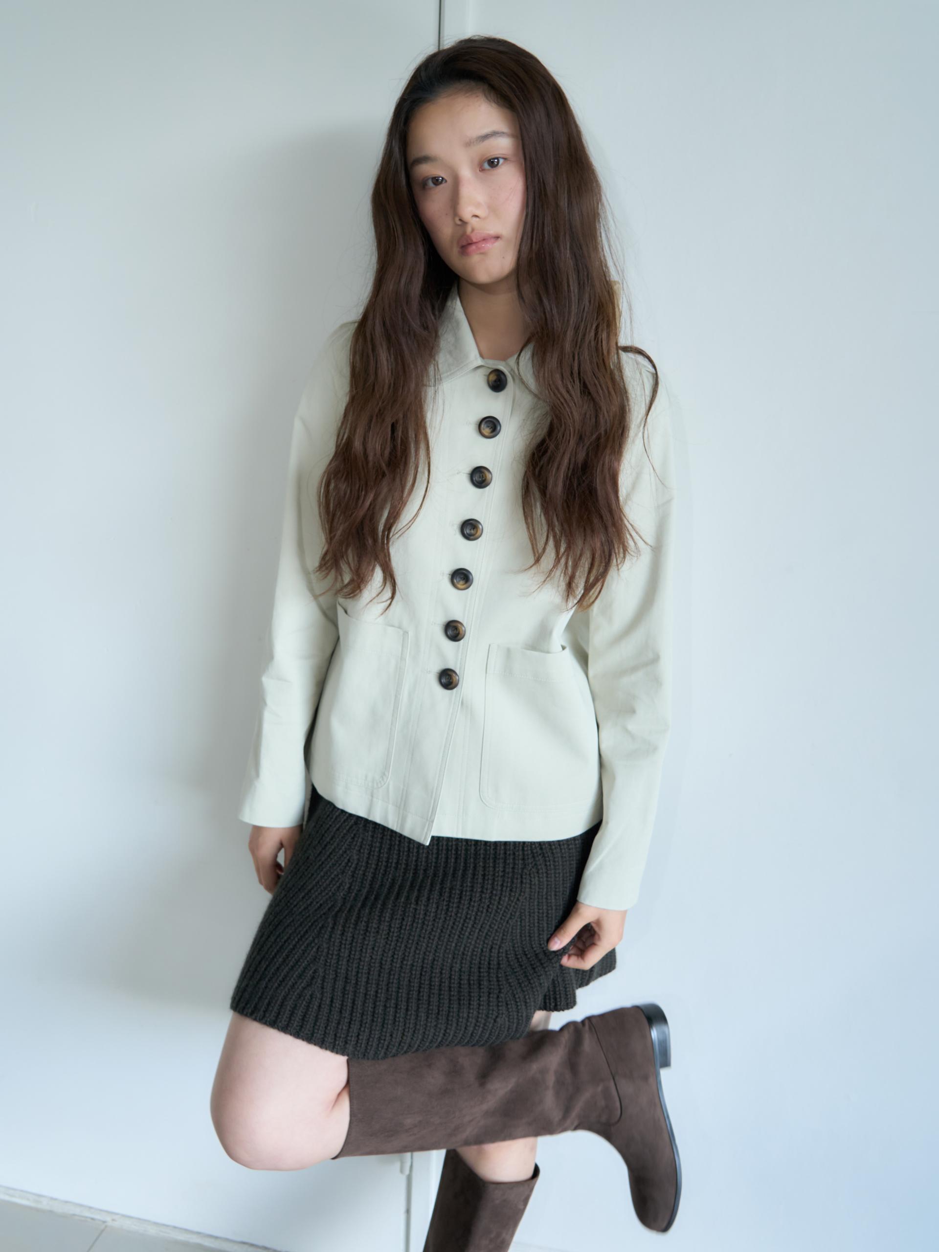 BUTTON DETAIL LOVELY JACKET_BEIGE