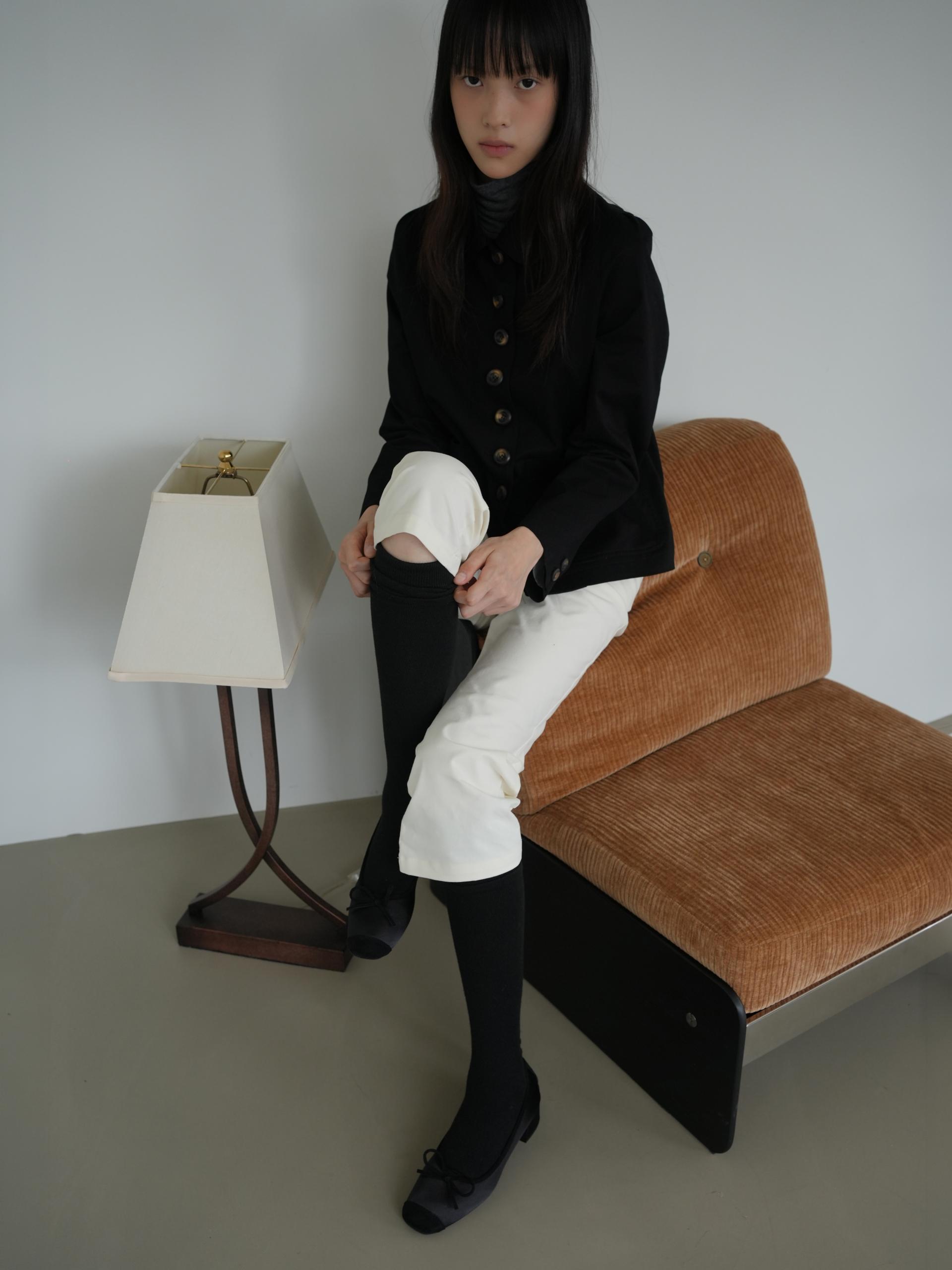 BUTTON DETAIL LOVELY JACKET_BLACK