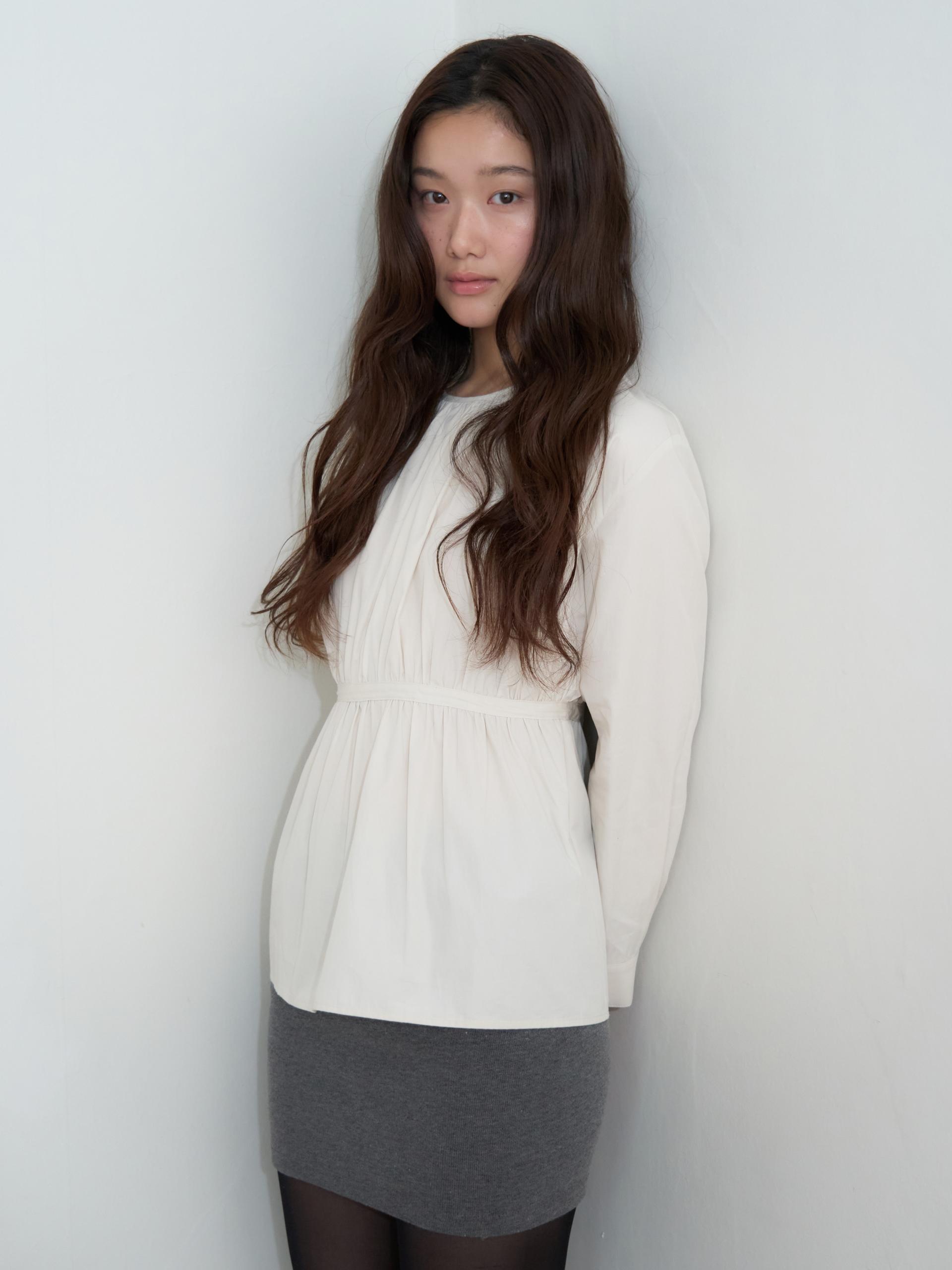 TAPE DETAIL SHIRRED BLOUSE_LIGHT BEIGE