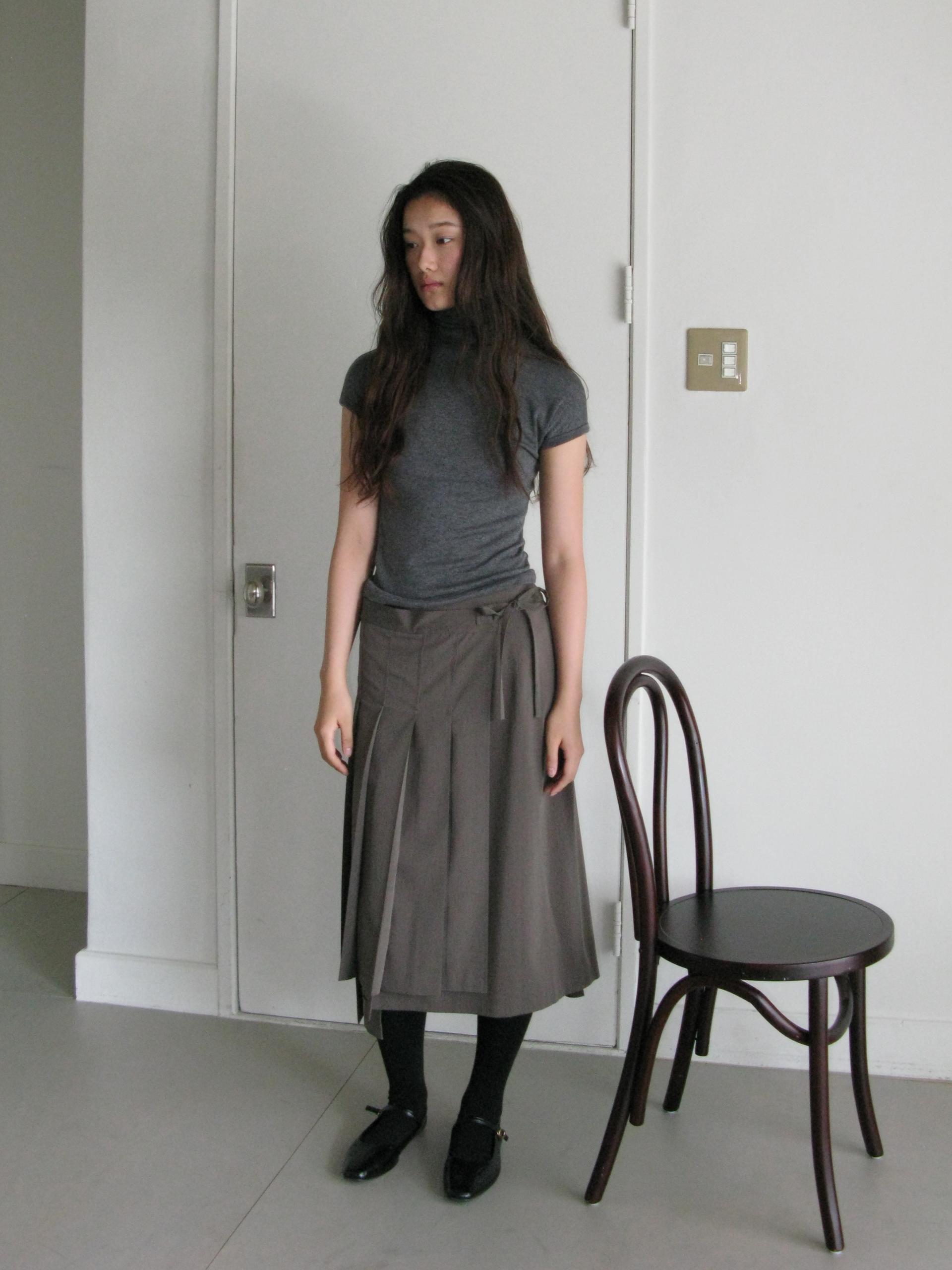 WRAP PLEATED LONG SKIRT_BROWN