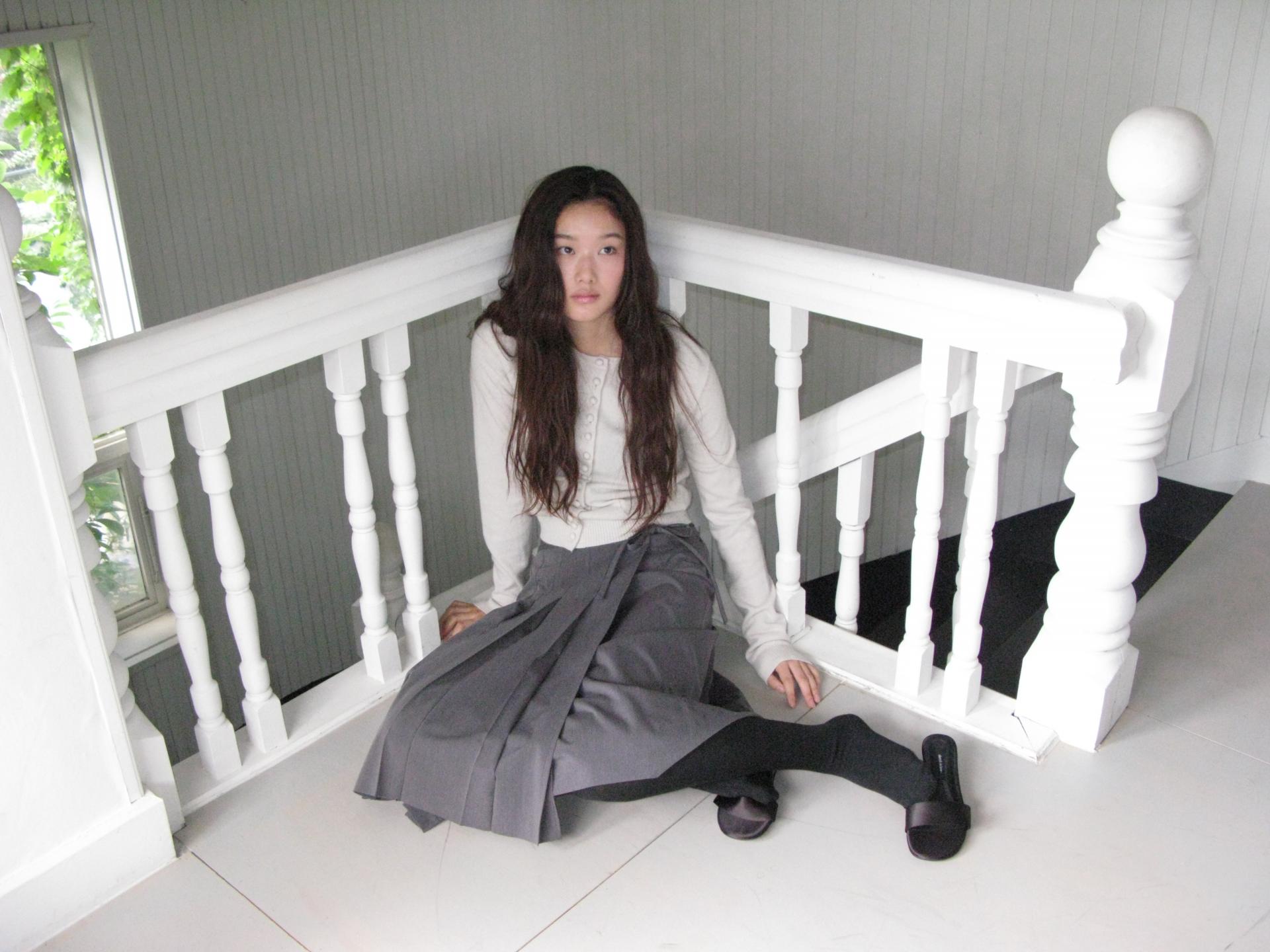 WRAP PLEATED LONG SKIRT_GRAY