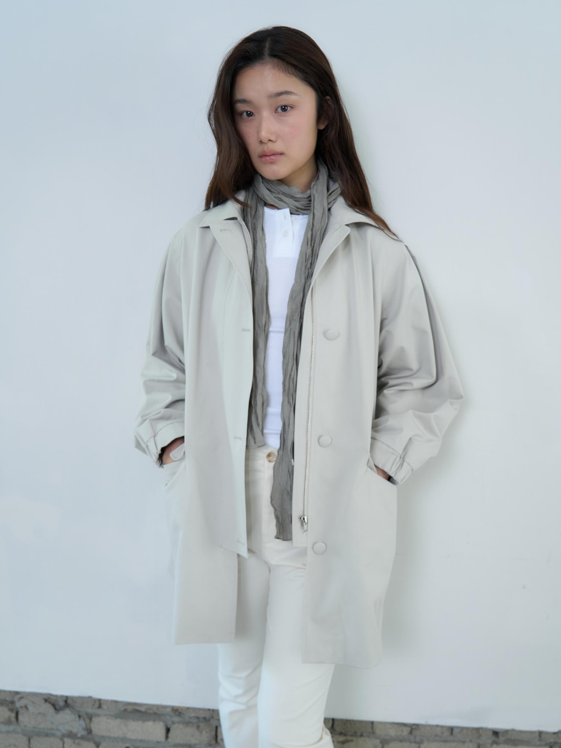 A-LINE COVERED BUTTON HALF JACKET_LIGHT BEIGE