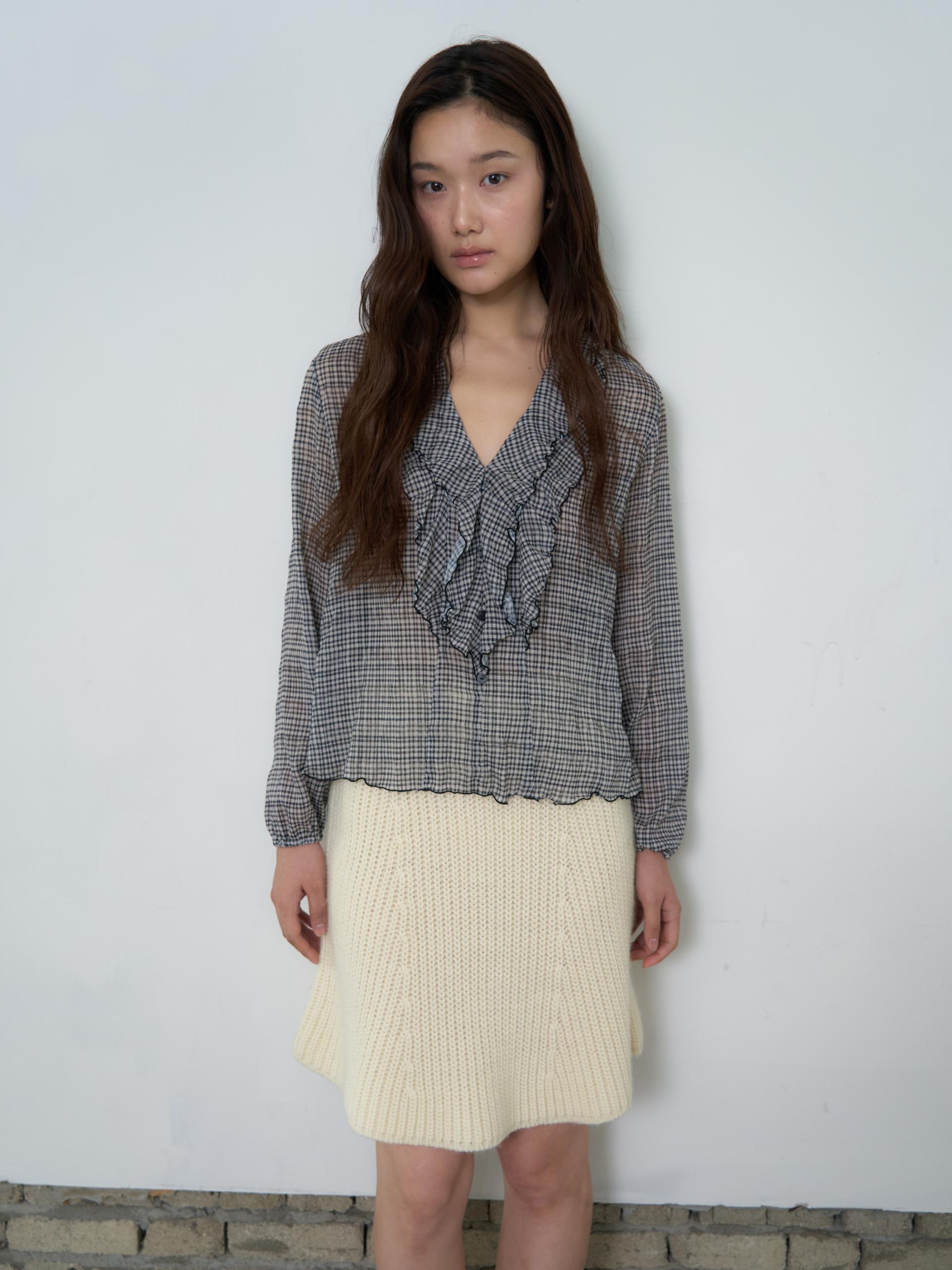PLAID RUFFLE CHIFFON BLOUSE_BLACK